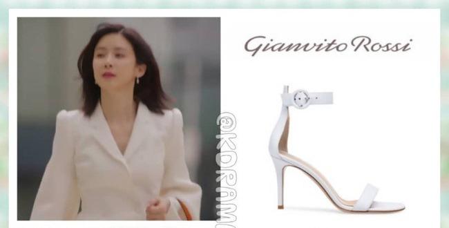 Nhìn những đôi giày của Lee Bo Young trong phim Mine là biết ngay xu hướng giày mùa hè 2021