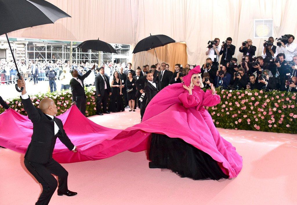 Món ăn có hành tây là 1 trong 5 điều không được phép diễn ra tại Met Gala