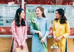 Những địa điểm chụp ảnh áo dài Tết đẹp ở Hà Nội