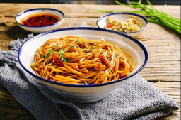 Mì khô nóng, món đặc sản đường phố quyền lực của Vũ Hán