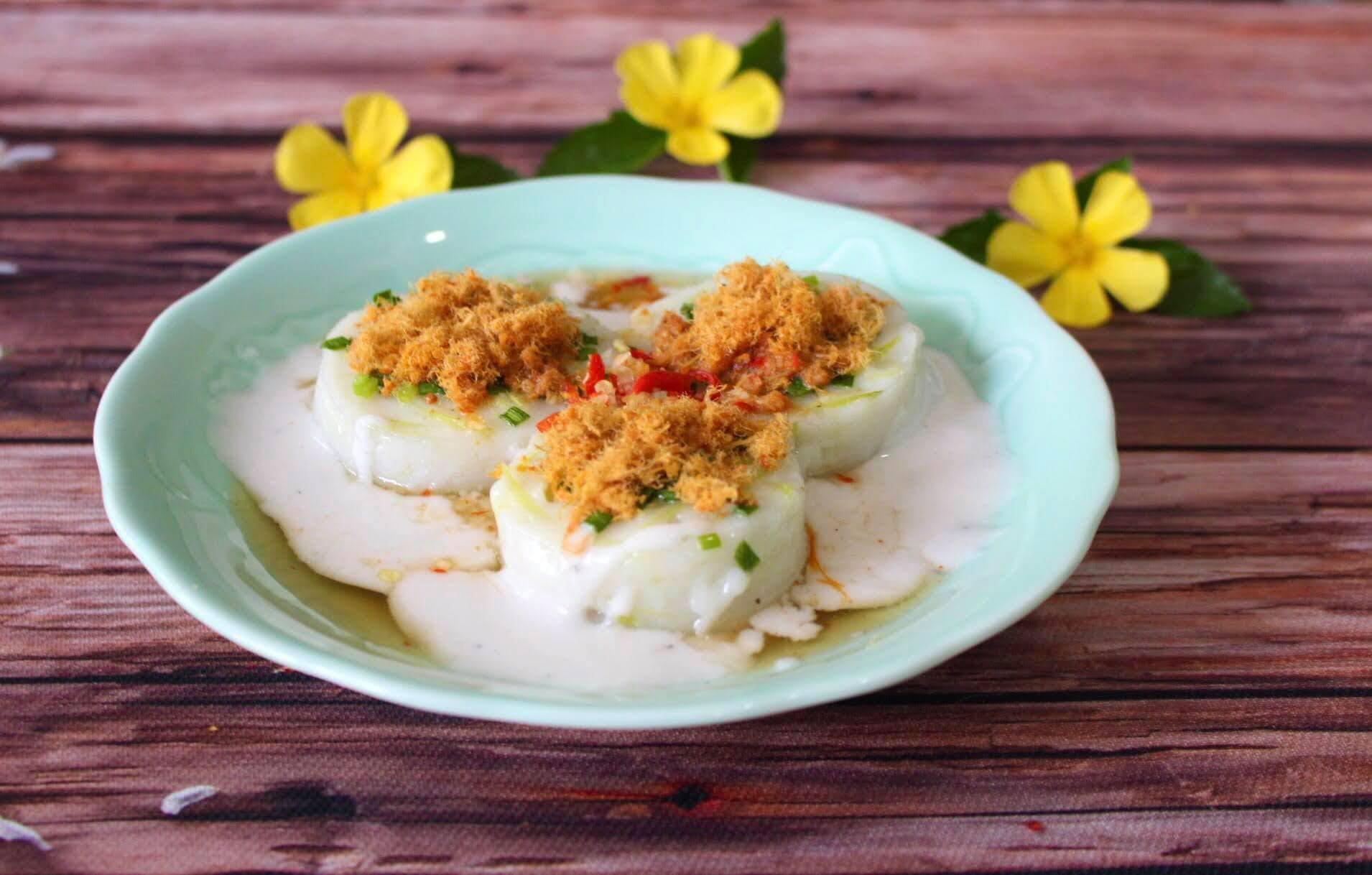 Bánh bầu, món bánh Sóc Trăng đoạt huy chương vàng bánh dân gian Nam Bộ