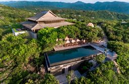 Amanoi Resort có gì đặc biệt mà Hiền Hồ chọn làm nơi tổ chức sinh nhật tuổi 25?