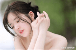 Triệu Lộ Tư khiến người hâm mộ “chán ngán” khi dính chặt kiểu vai thanh thuần