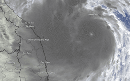 Bão Noru (cơn bão số 4): Sức gió giật đến 165km/h ở khu vực biển từ Huế đến Quảng Ngãi