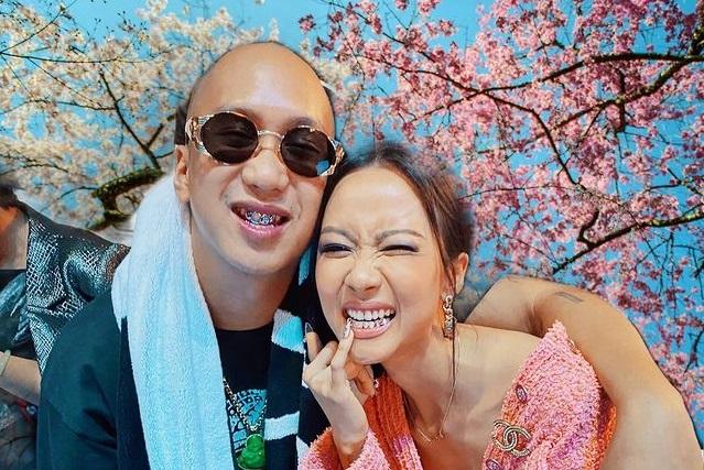 “Chị đại” Suboi nổi bật trên thảm đỏ AVIFW với móng tay đính đá Swarovski