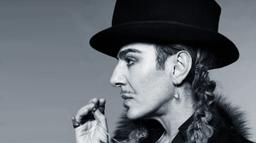 John Galliano: Thành lũy bảo vệ Haute Couture trước thời trang nhanh