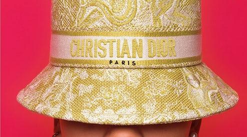 Dior tổ chức show Pre-Fall 2021 tại Paris Phương Đông