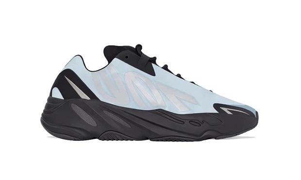 Giày Adidas Yeezy 700 MNVN "Blue Tint" chuẩn bị ra mắt tại Việt Nam?