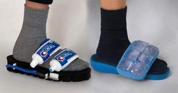 Những đôi dép hài hước được sáng tạo từ đồ phế thải