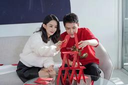 Sau Prada, H&M là thương hiệu tiếp theo phủ bóng đen lên làng giải trí châu Á