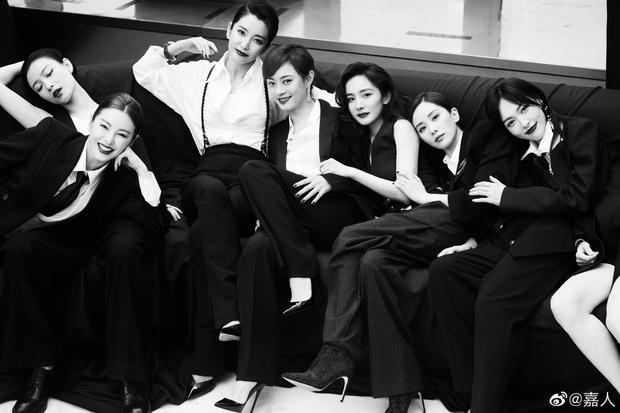 Ngây ngất với thần thái của dàn "chị đại" Hoa ngữ trong trang phục suit