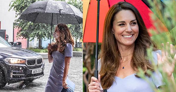 Kate Middleton thần thái ngút ngàn khi đi bộ dưới mưa
