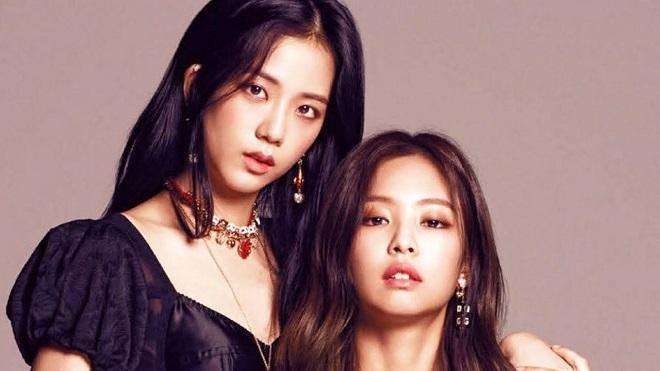 Jennie nhận bộ sưu tập kính từ Gentle Monster, Jisoo được Giám đốc Dior gửi túi chưa phát hành