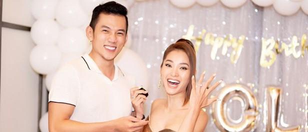 Lý Bình và Phương Trinh Jolie: Đẹp đôi khi ta bên nhau