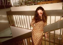 Nghê Ni "đi chợ" sang chảnh trên bìa tạp chí Elle Men Trung Quốc