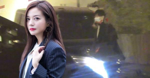 Triệu Vy bị bắt gặp bằng chứng hẹn hò "2 5 rõ 10" với tình trẻ kém 8 tuổi