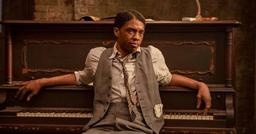 Bộ phim điện ảnh cuối cùng của "Báo đen" Chadwich Boseman chiến thắng 2 tượng vàng tại Oscar