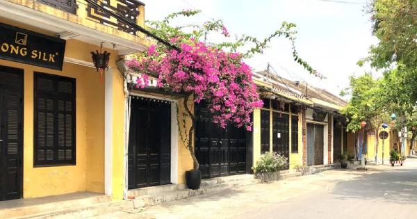 Phố cổ Hội An bị đóng cửa vì ca nhiễm Covid-19 trong cộng đồng