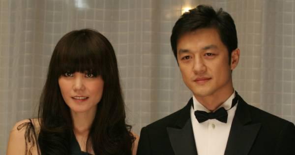 Vương Phi giữ căn phòng treo đầy ảnh Tạ Đình Phong khi còn là vợ Lý Á Bằng