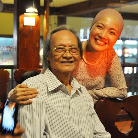 NSND Lê Khanh tiết lộ chuyện bố đẻ 84 tuổi được bạn gái chăm sóc 20 năm nay