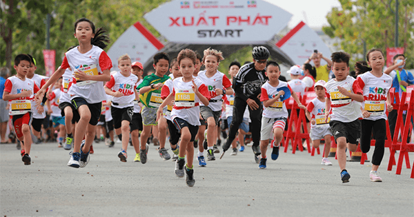 Khoảnh khắc hơn 500 VĐV nhí cùng tranh tài trong giải marathon lớn nhất Việt Nam