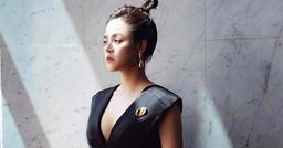 Thu Quỳnh bất ngờ cởi áo khoe hình xăm lớn, netizen xúc động khi biết ý nghĩa