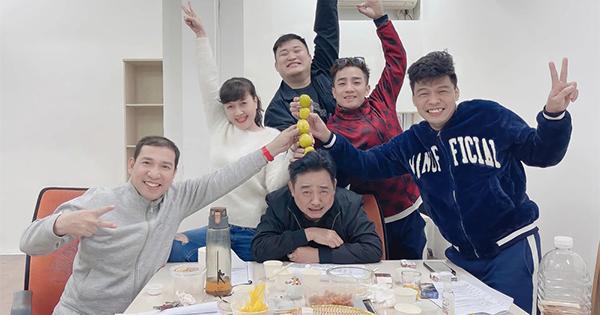 Hôm qua sao làm gì (29/12): Hé lộ hậu trường hài hước của Táo Quân 2022