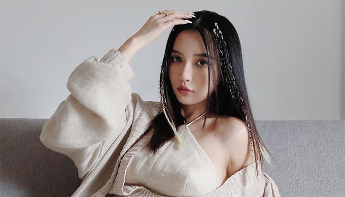 Mải mê chơi game, Bích Phương đăng đàn nhờ fan "kéo rank" vì thua quá nhiều