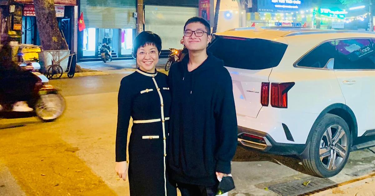 MC Thảo Vân nhắn tin than nhớ con trai nhưng nhận về phản ứng "phũ phàng"