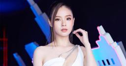 Midu chia sẻ câu chuyện xúc động về anh bảo vệ ngân hàng