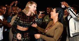 Hậu ly hôn Kanye West, Kim Kardashian thừa nhận thích nhạc của Taylor Swift