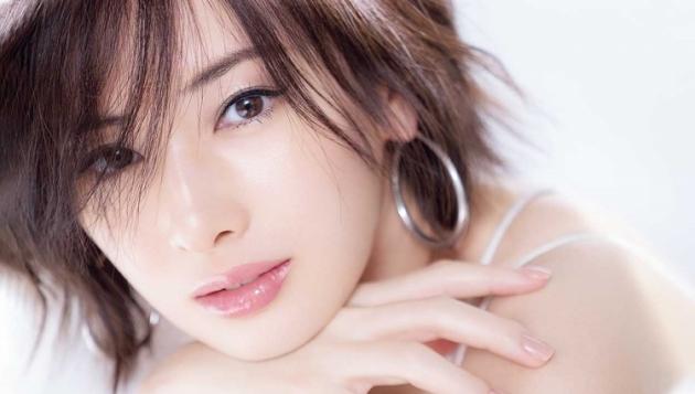 Xu hướng trang điểm theo phong cách nhã nhặn, trong suốt từ phụ nữ Nhật Bản