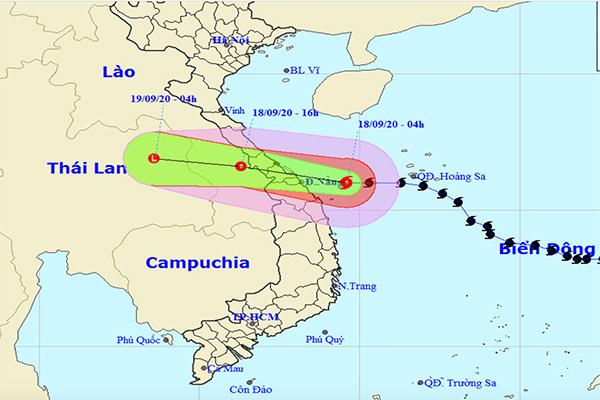 Bão số 5 áp sát đất liền Quảng Bình - Quảng Nam
