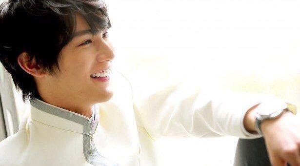 "Nam thần" Taishi Nakagawa của Nhật Bản mắc Covid-19