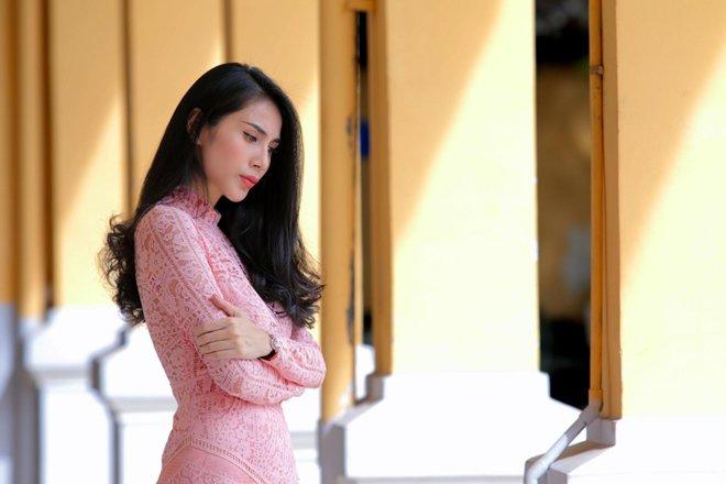 Thủy Tiên huy động được 2 tỷ đồng chỉ trong 2 giờ kêu gọi ủng hộ miền Trung