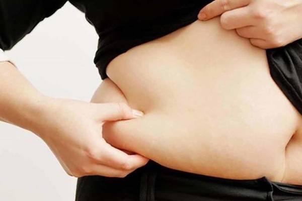 Nguyên nhân phụ nữ U40 bắt đầu tăng cân phi mã