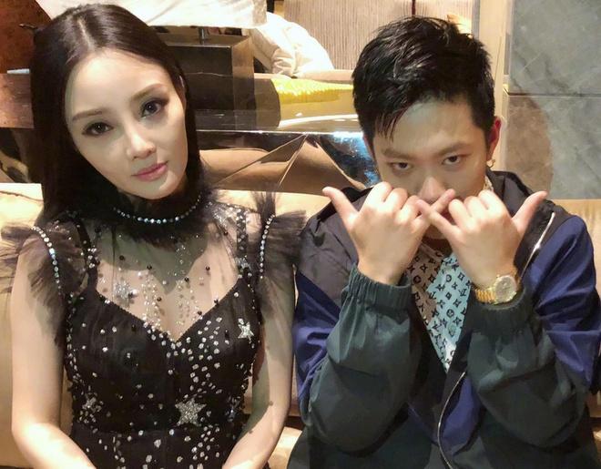 Hai năm sau vụ phản anh em để ngoại tình với Lý Tiểu Lộ, PGone giờ ra sao?