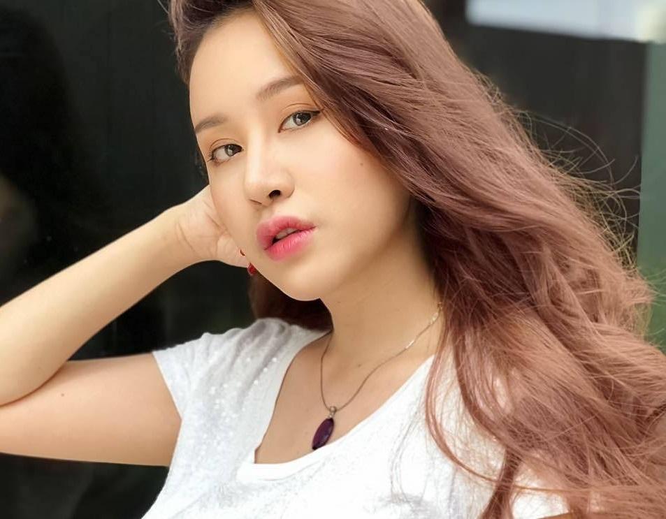 Hiện tượng mạng "bà Tưng" nổi tiếng cách đây 7 năm giờ ra sao?