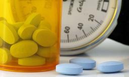 Chuyên gia khuyến cáo: Thực phẩm chức năng không thể thay thuốc ngừa đột quỵ