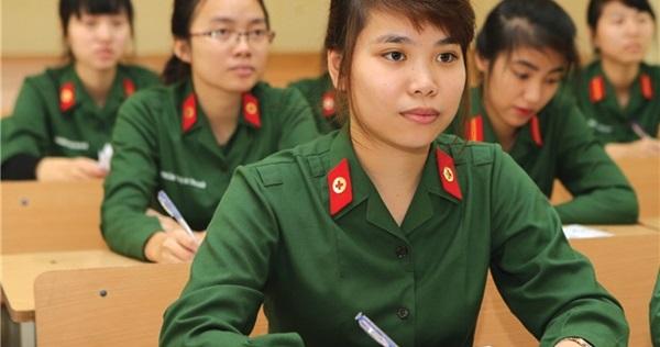Trúng tuyển trường quân đội, thí sinh có được đi du học không?