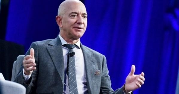 Năm thứ 4 liên tiếp ông trùm Amazon là người giàu nhất thế giới