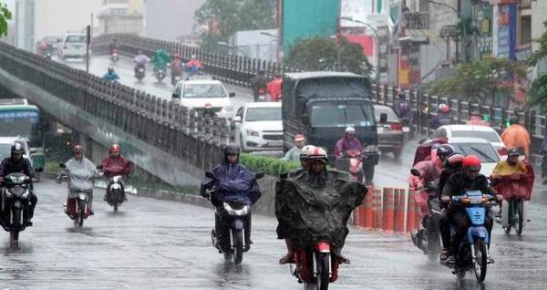 Năm nay miền Nam đón mùa mưa sớm hơn mọi năm