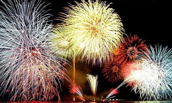 TP.HCM: Huỷ kế hoạch bắn pháo hoa dịp 30/4-1/5, họp khẩn về Covid-19