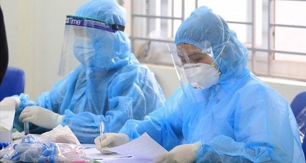 Hà Nội: Sáng 11/5 ghi nhận thêm 2 trường hợp nghi nhiễm mới