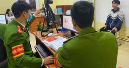 Thí sinh tham gia thi tuyển đại học được ưu tiên cấp CCCD gắn chíp điện tử