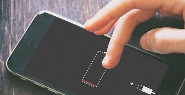 Thói quen phổ biến khiến điện thoại của bạn rất nhanh hết pin