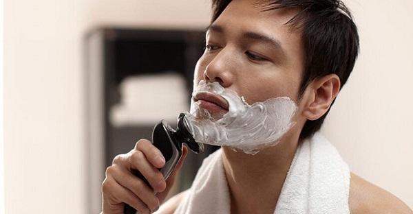 Hai thời điểm nam giới không nên cạo râu để tránh nhiễm trùng