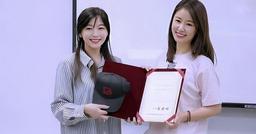 Lâm Tâm Như có bằng thạc sĩ ở tuổi 45 khiến dư luận bất bình