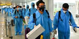 Sức khoẻ của tuyển Việt Nam thế nào khi 2 người cùng về từ UAE mắc Covid-19