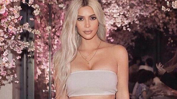 Kim Kardashian đóng cửa thương hiệu làm đẹp KKW Beauty